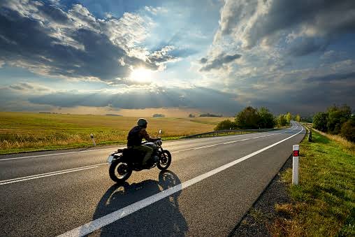 The Dark Side of Moto Vlogging : A Tragic Reminder